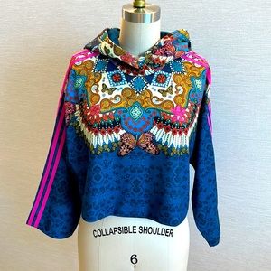 Adidas Crop Hoodie Size Small VERY SPECIAL butterfly print blue and pink